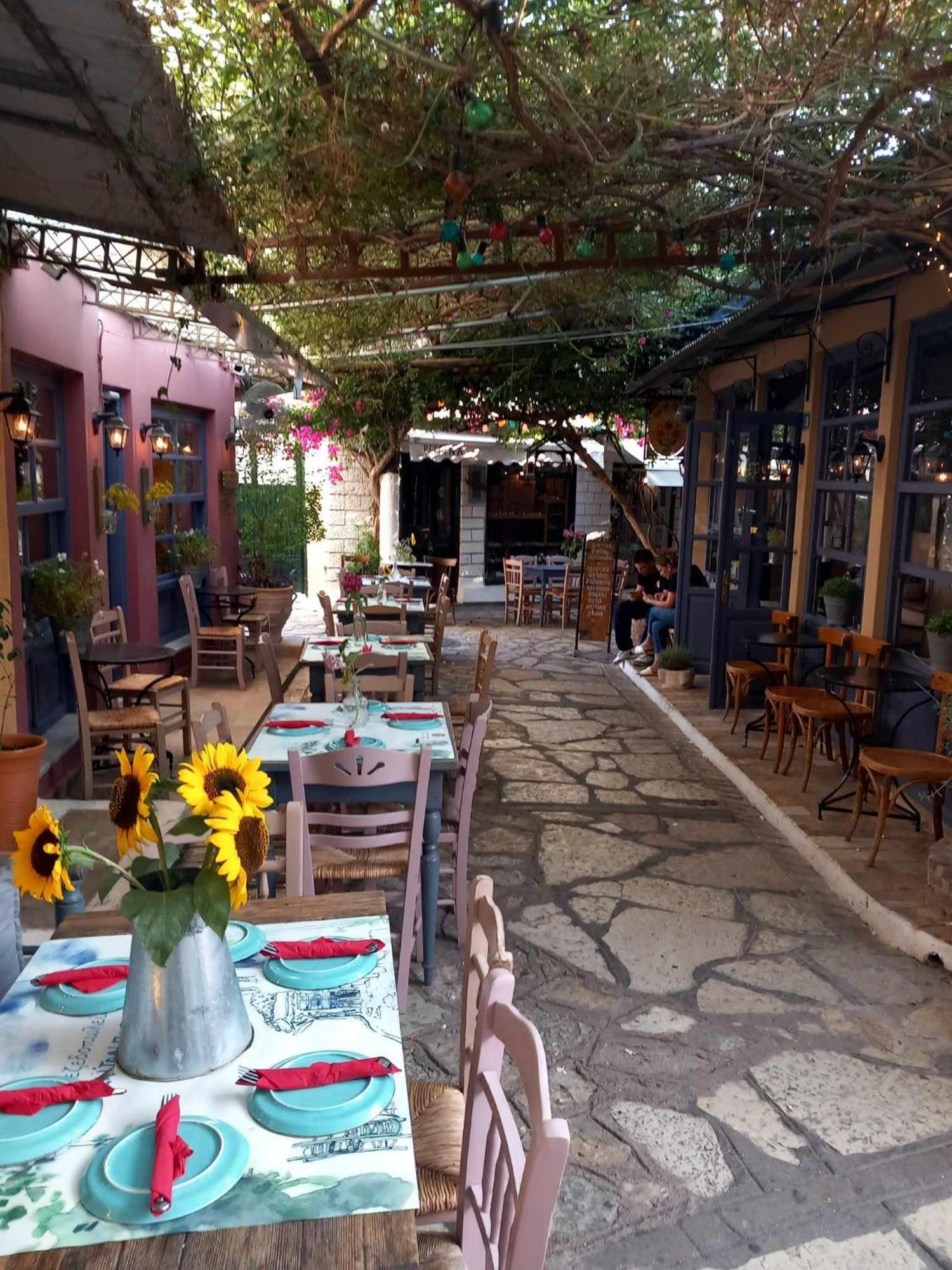 Spiros Home Preveza Luaran gambar