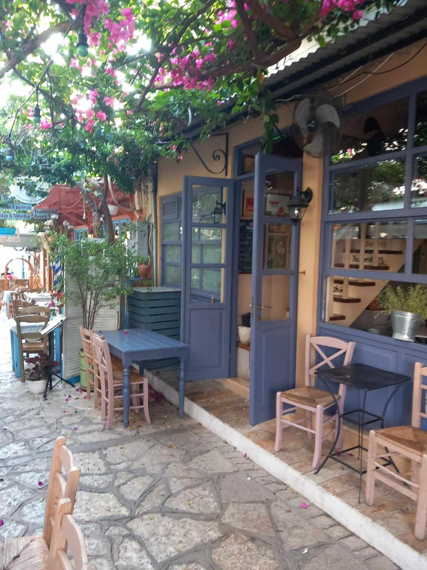 Spiros Home Preveza Luaran gambar